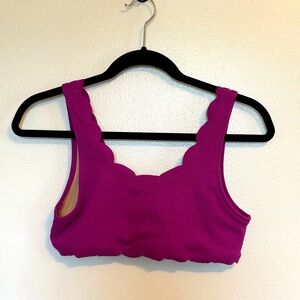 Old Navy purple scalloped bikini top with spots for removable pads size XXL